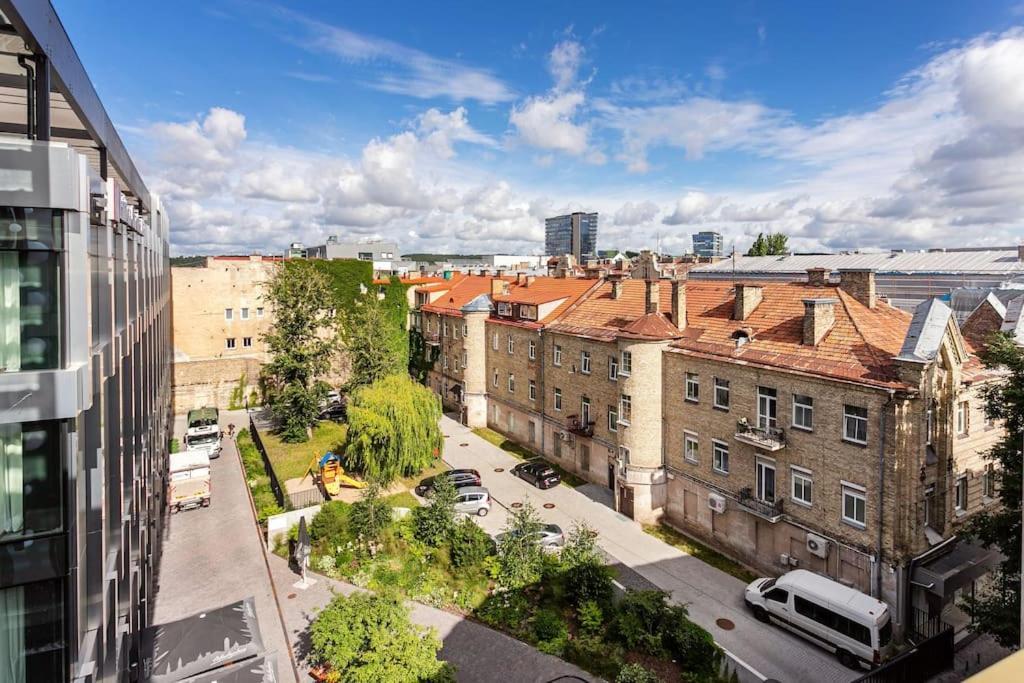 Luxury Apartment In Gediminas Avenue With Terrace 维尔纽斯 外观 照片